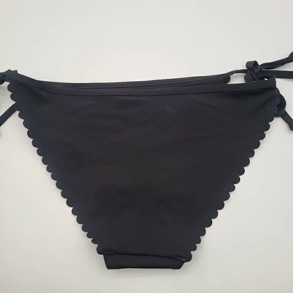 H&M black rippled
